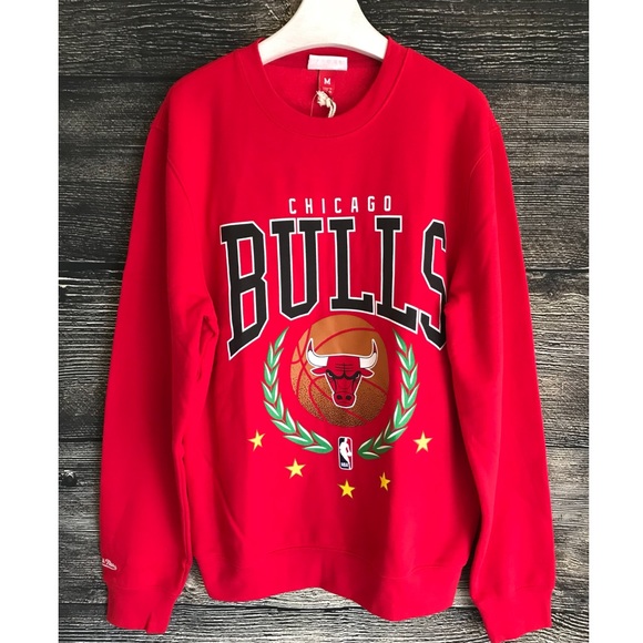 mitchell and ness bulls sweatshirt